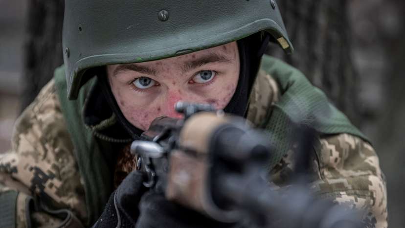 Volunteers who aspire to join the 3rd Separate Assault Brigade of the Ukrainian Armed Forces attend basic training in the Kyiv region