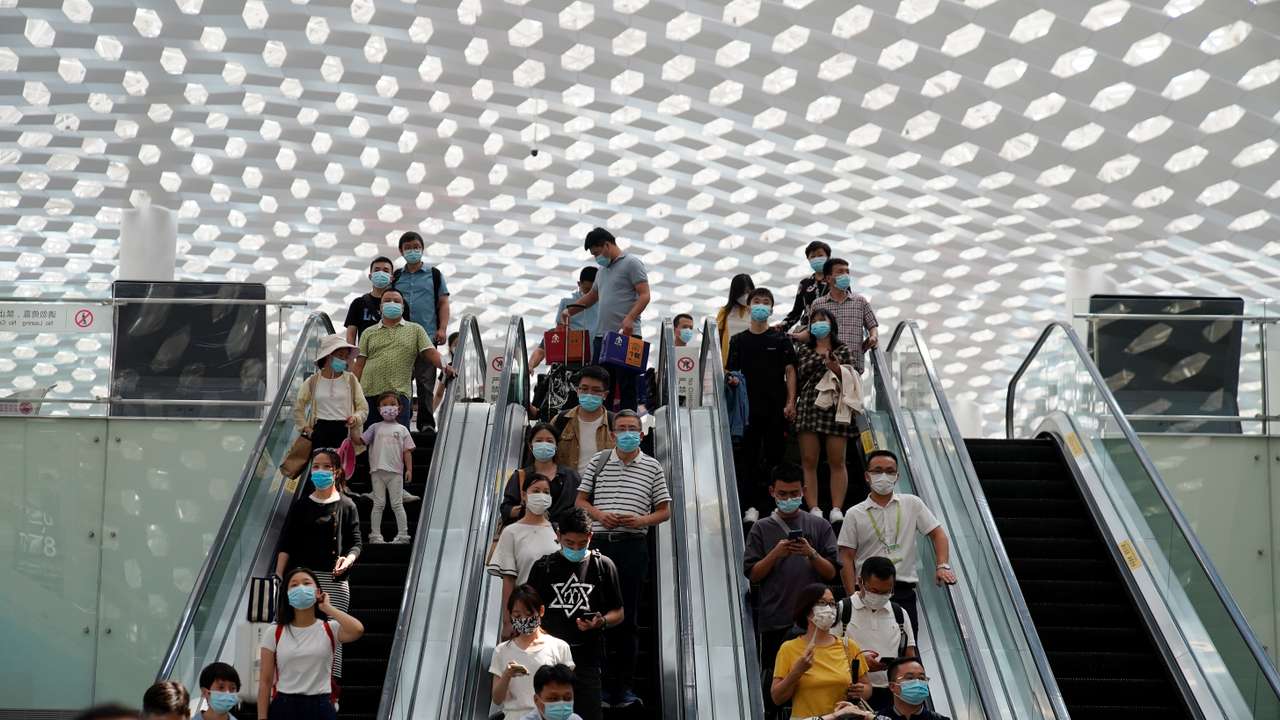 Travellers at Shenzhen Baoan International Airport