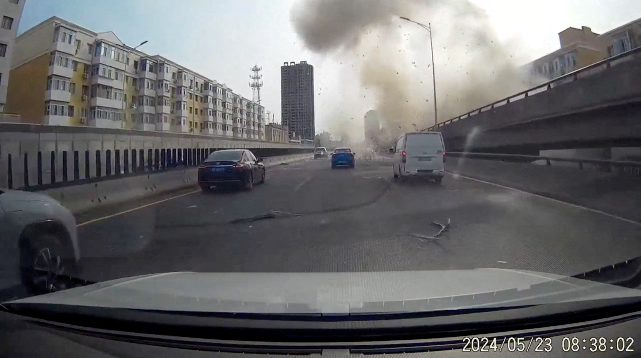 Explosion at an apartment building in Harbin