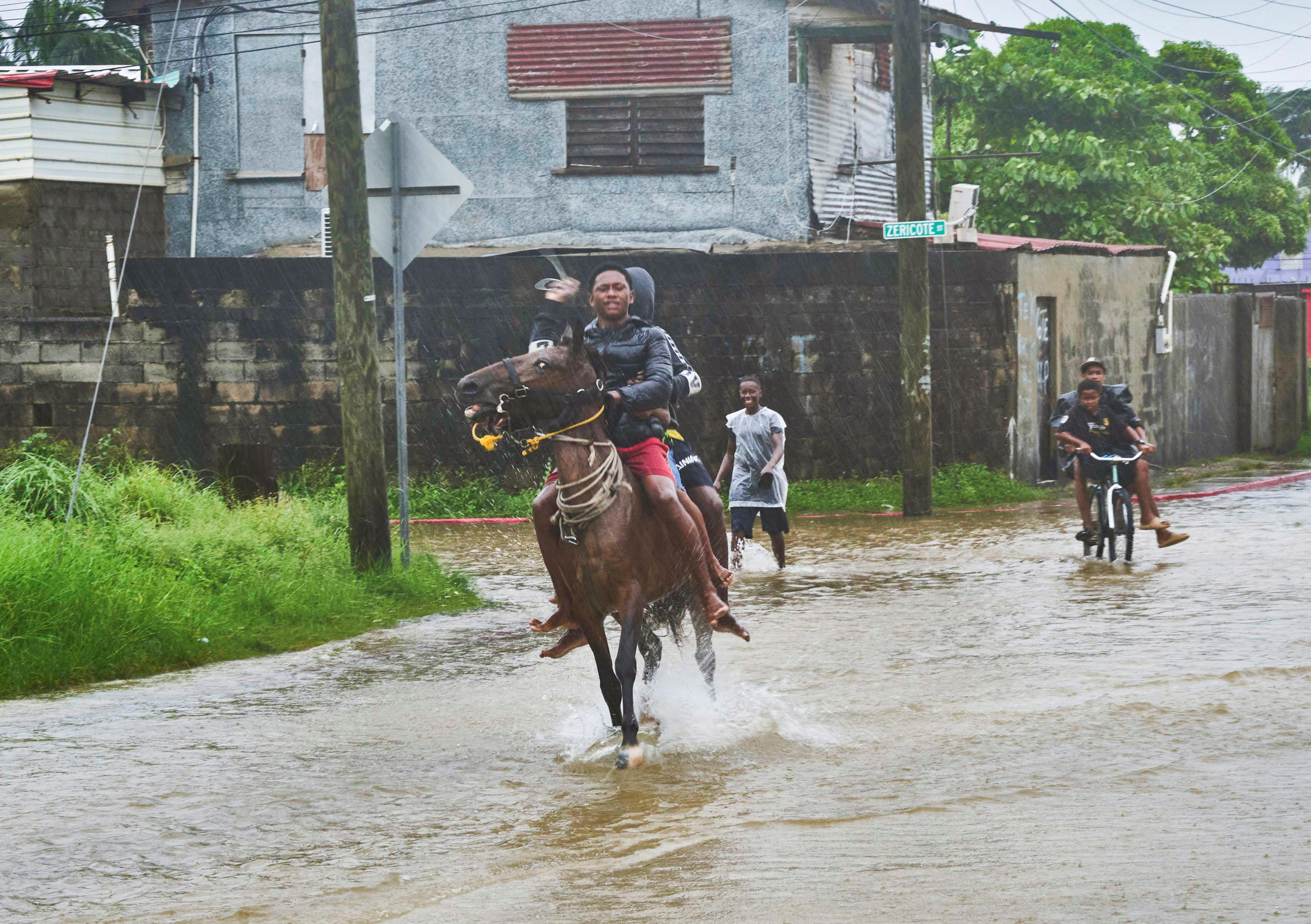 Storm Nadine makes landfall in Belize