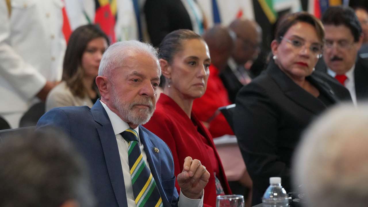 Heads of state attend the Community of Latin American and Caribbean States (CELAC) summit, in Tegucigalpa