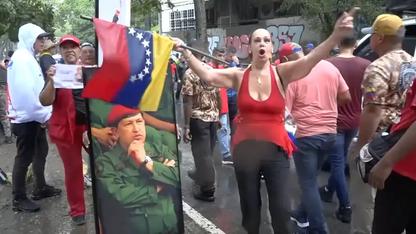 Hugo Chavez supporters