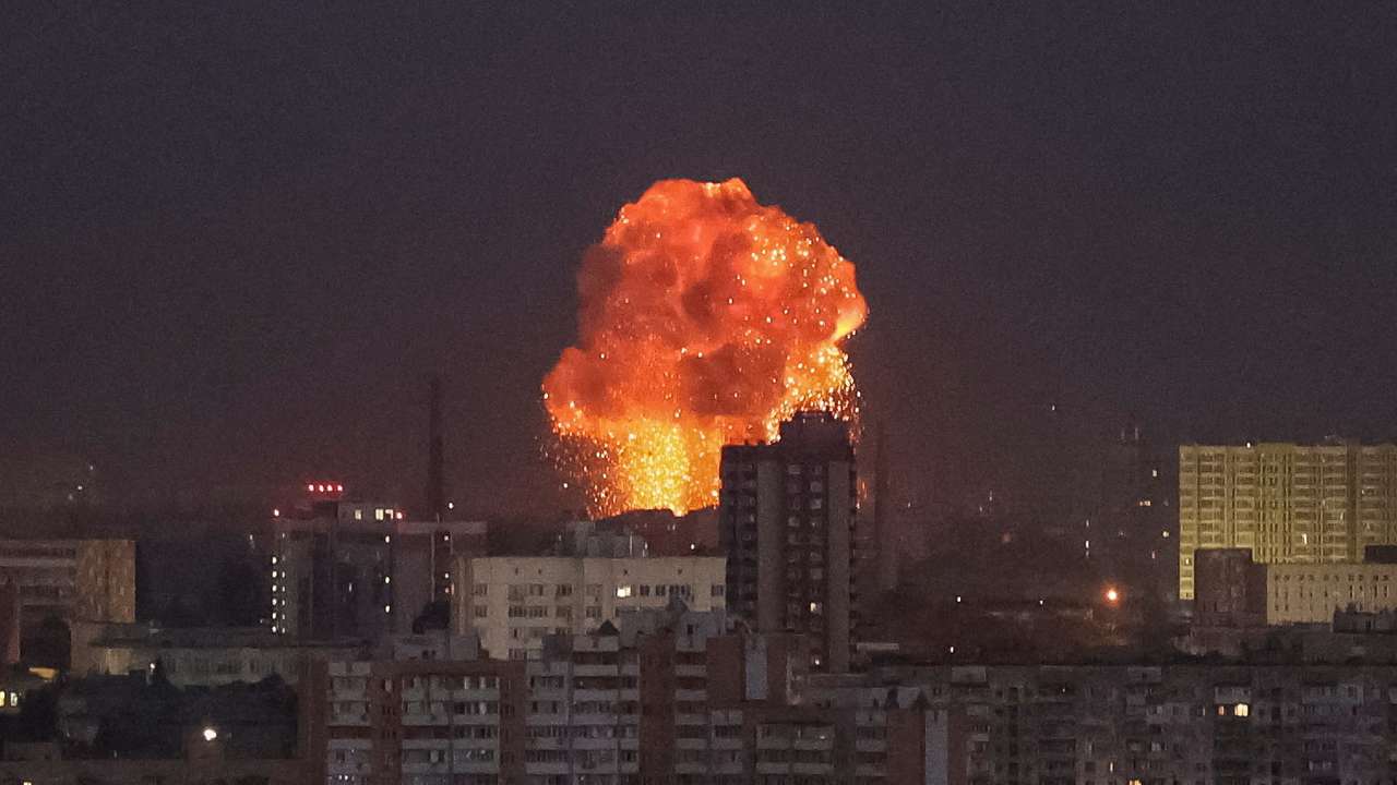 Russian missile strike in Kyiv