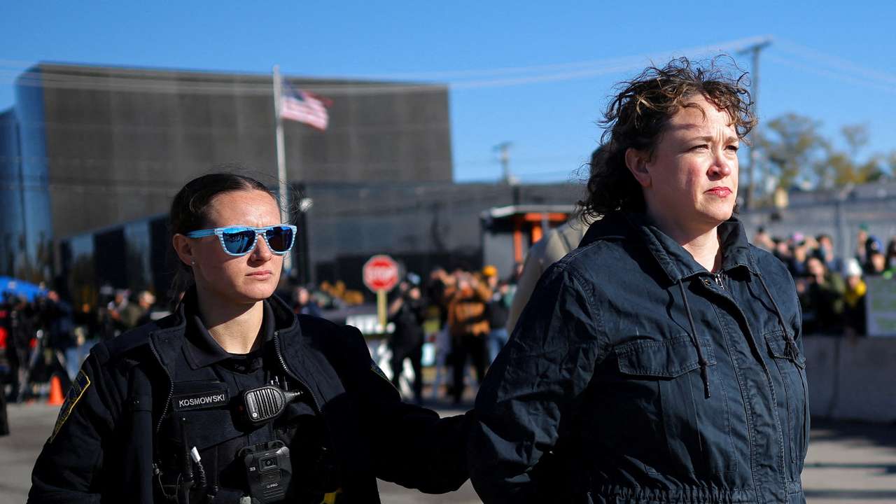 Protest against immigration actions, outside the Broadview ICE facility in Chicago