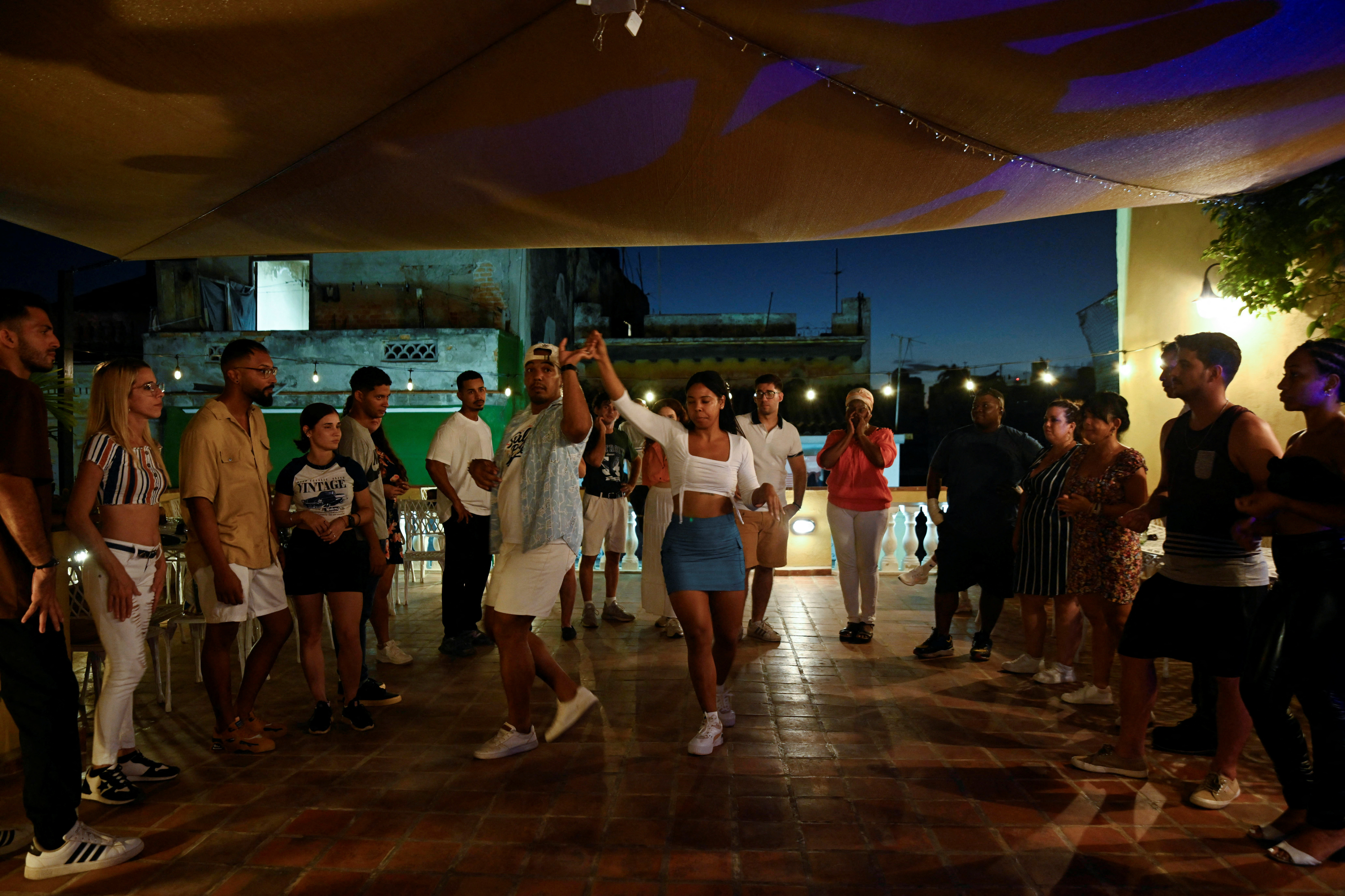 Cultural project aims to promote salsa tradition in Havana