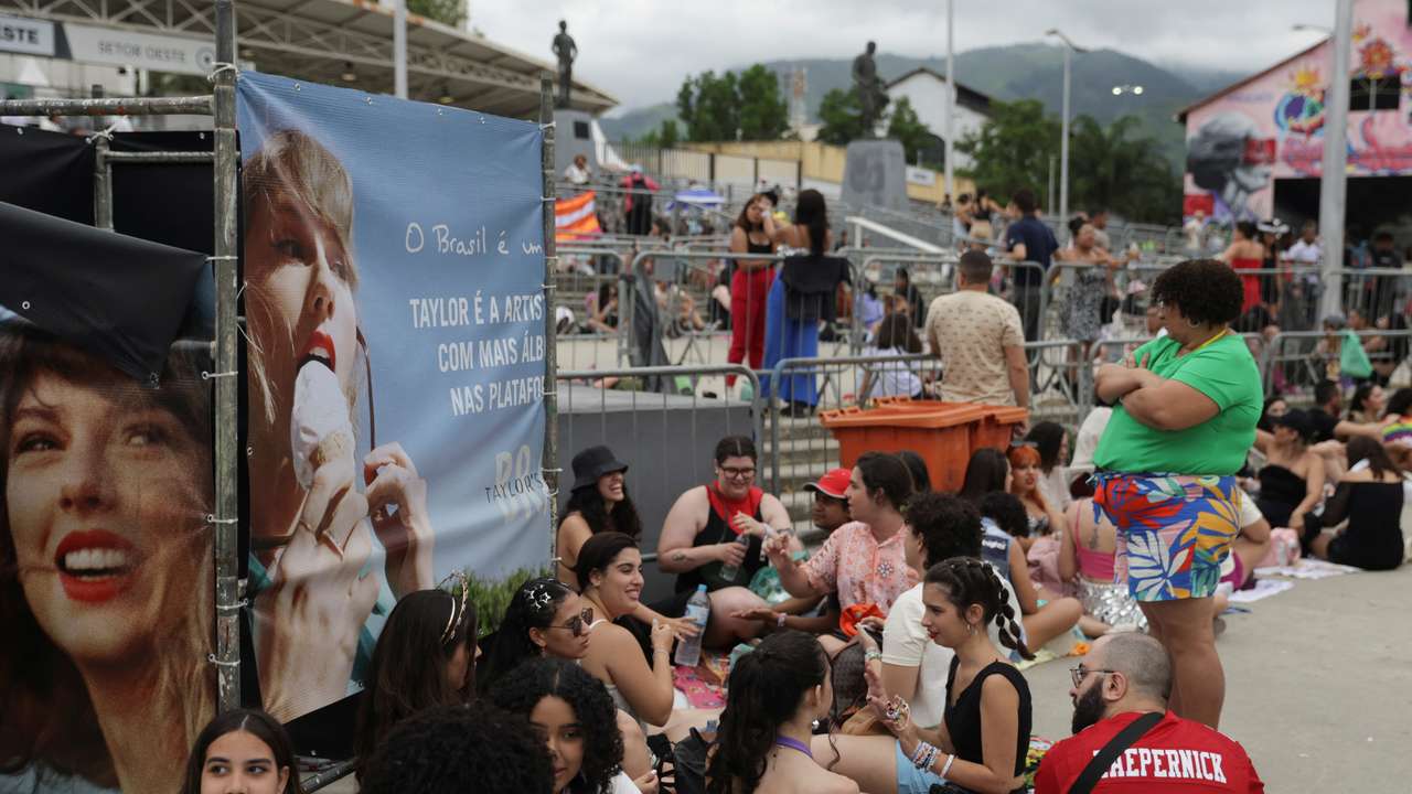 Brazilian Swifties gather in Rio for pop star's delayed concert after extreme heatwave