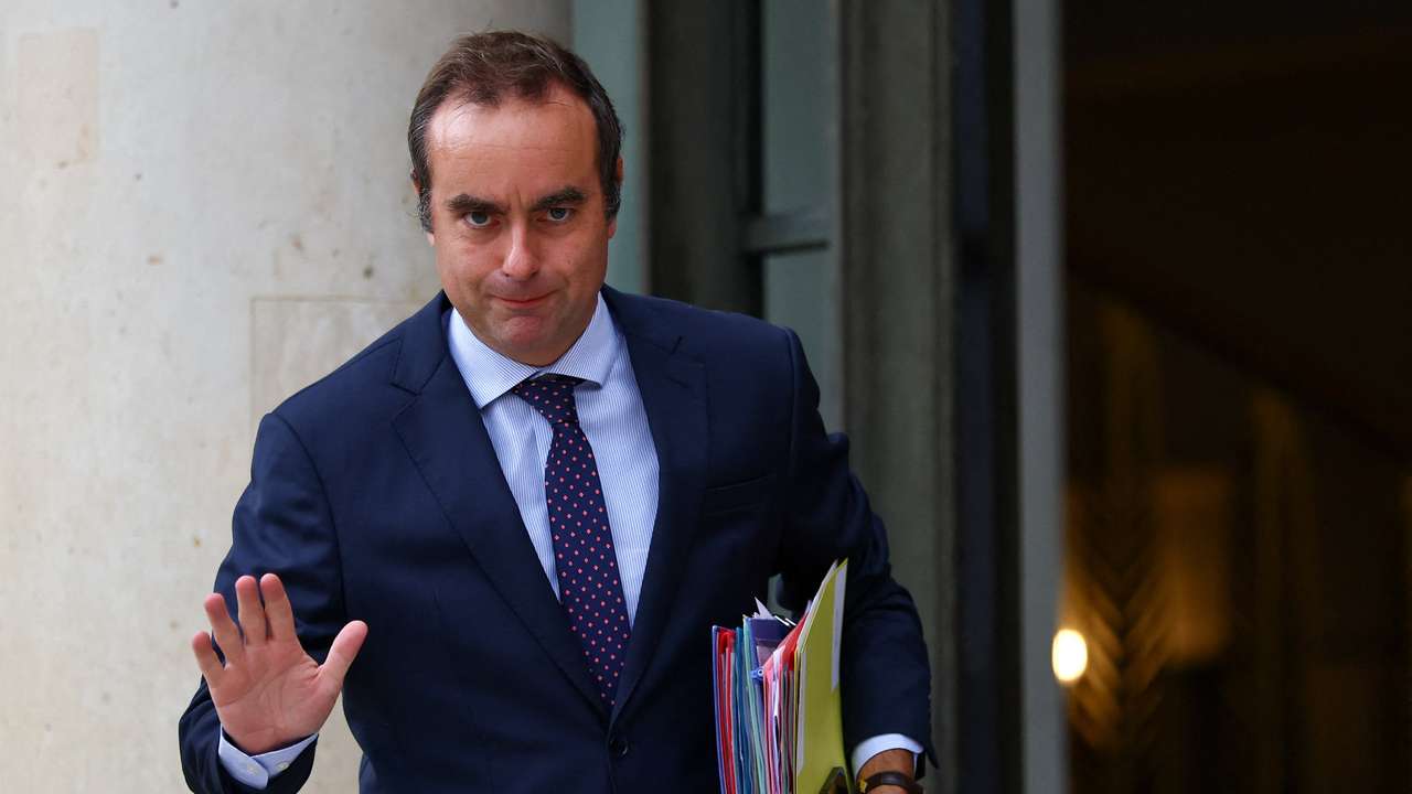 France hosts "Coalition of the Willing" summit in support to Ukraine
