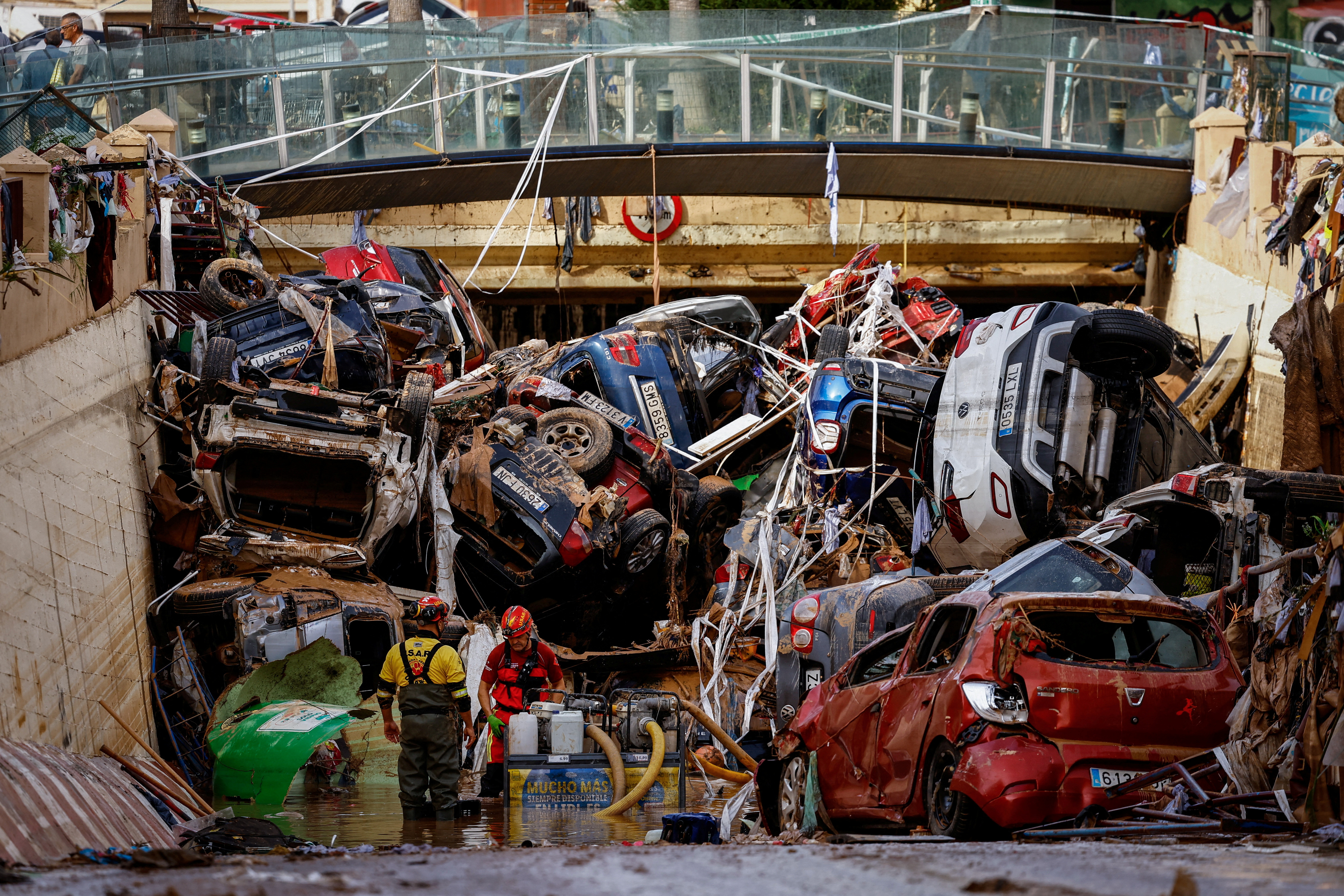 2024 in photos: the world under water