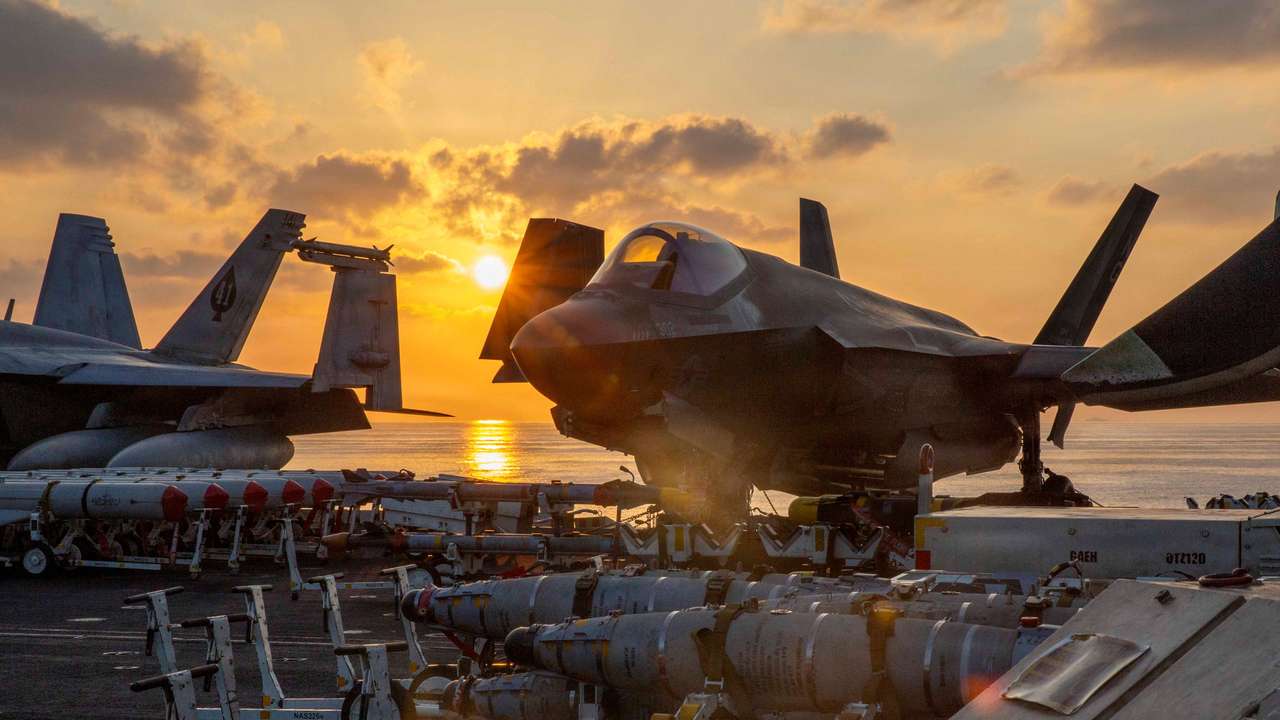 USS Abraham Lincoln (CVN 72) Flight Operations