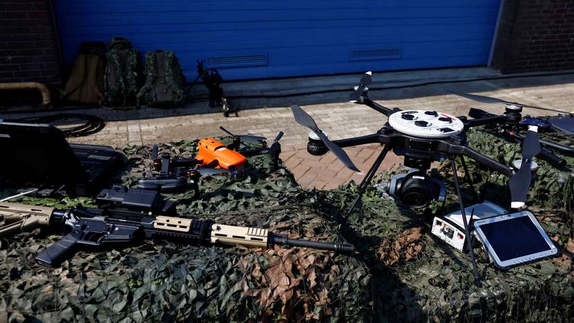 Dutch government presents plans for increased defence spending, in Amersfoort