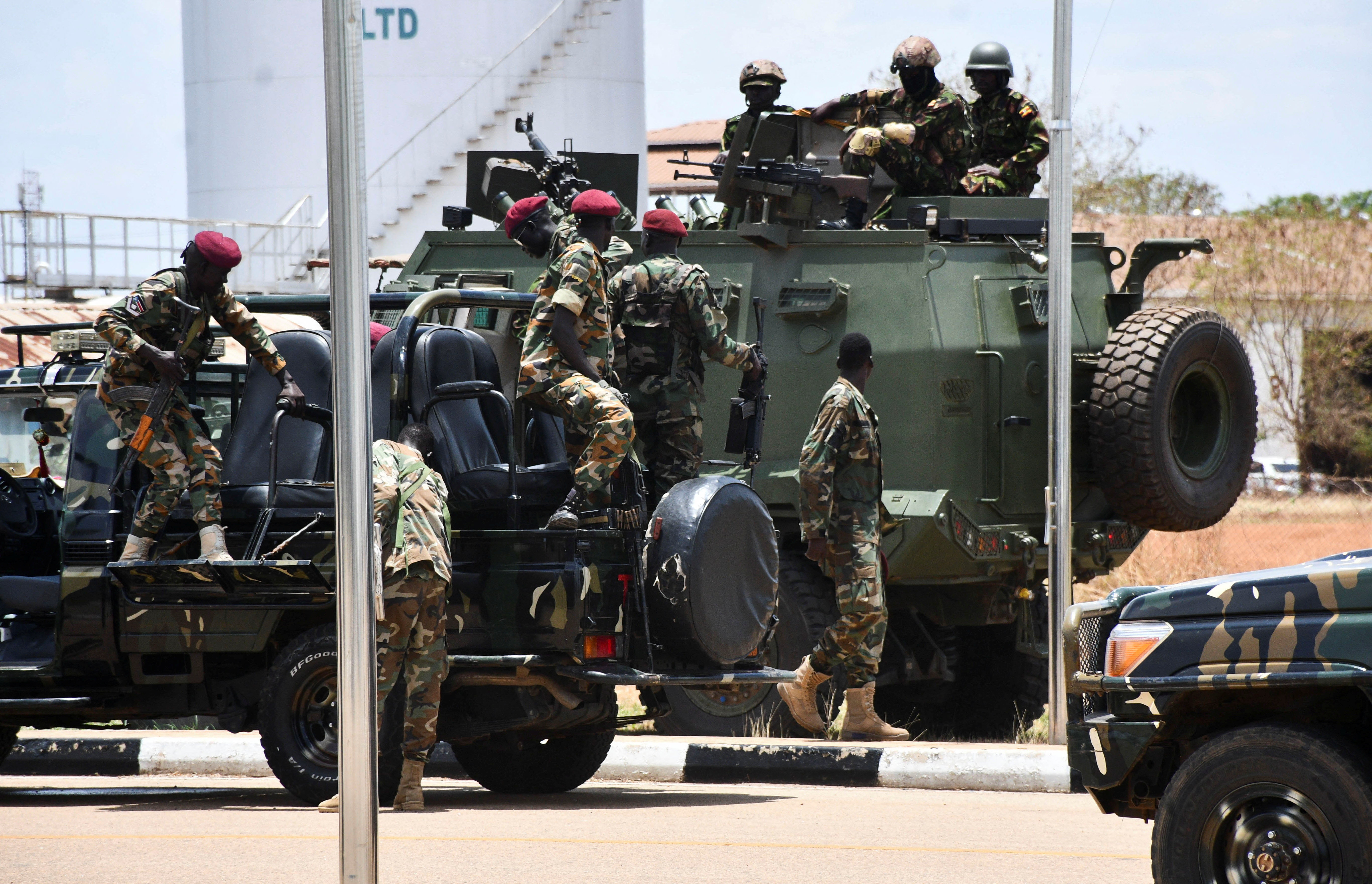 Uganda's President Yoweri Museveni visits Juba
