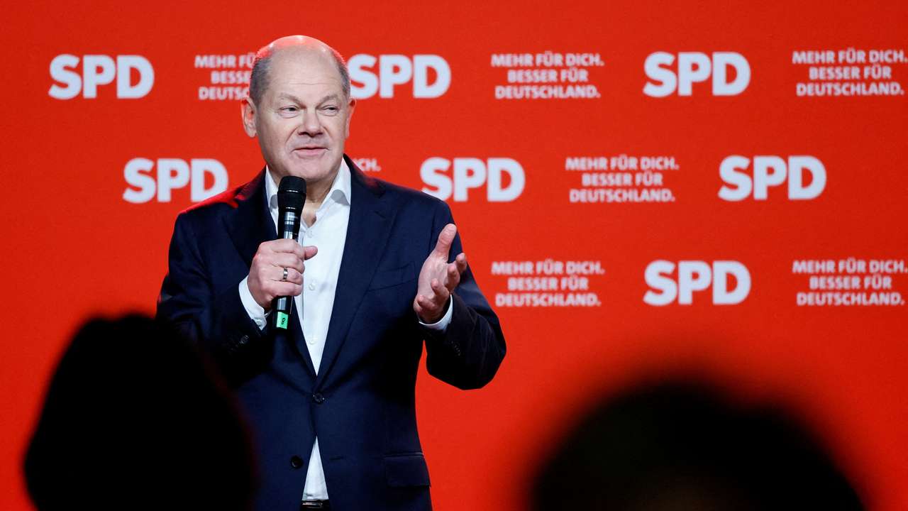 FILE PHOTO: SPD election campaign rally in Wiesbaden