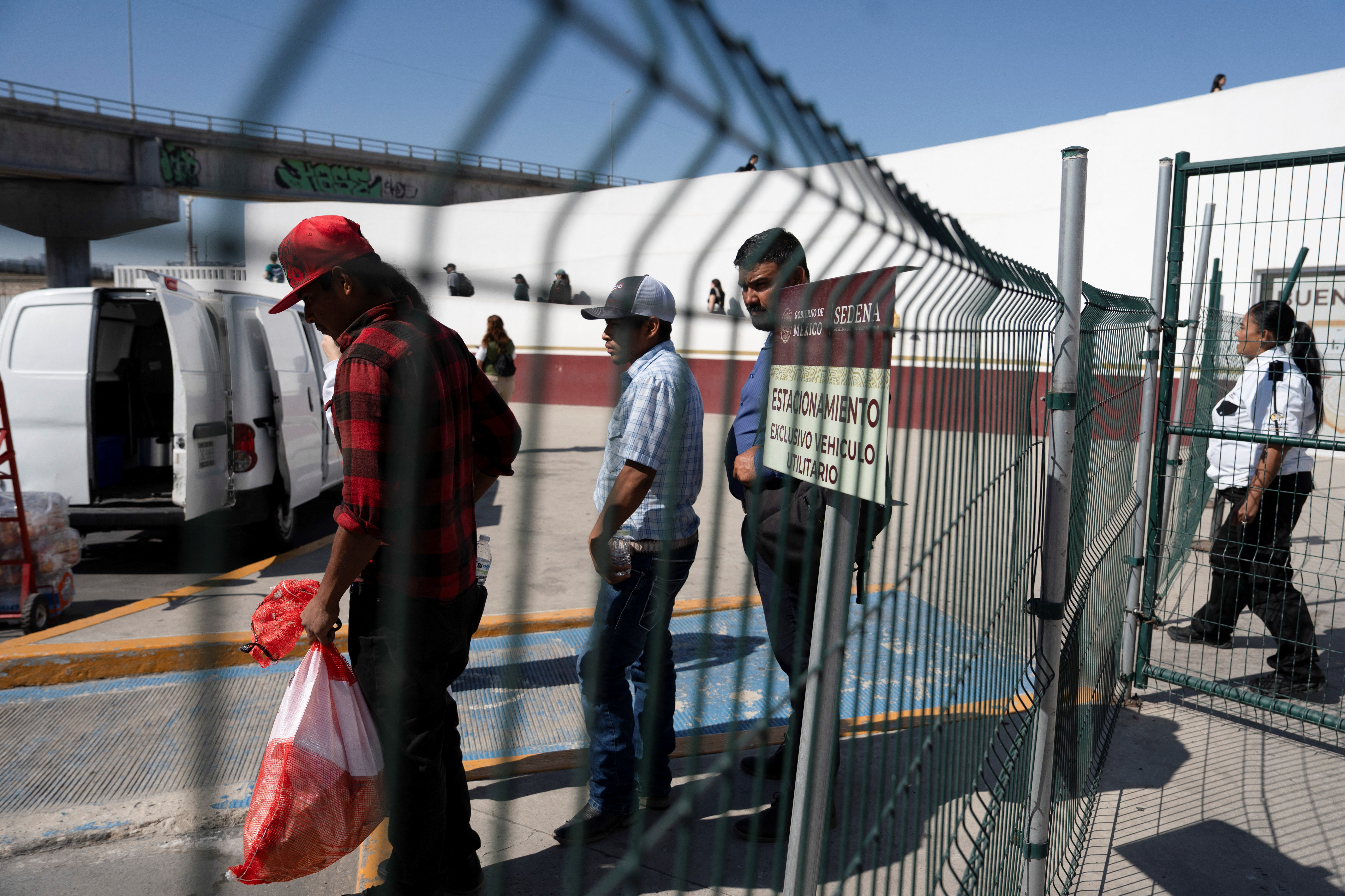 Mexican migrants deported by ICE find shelter in Tijuana