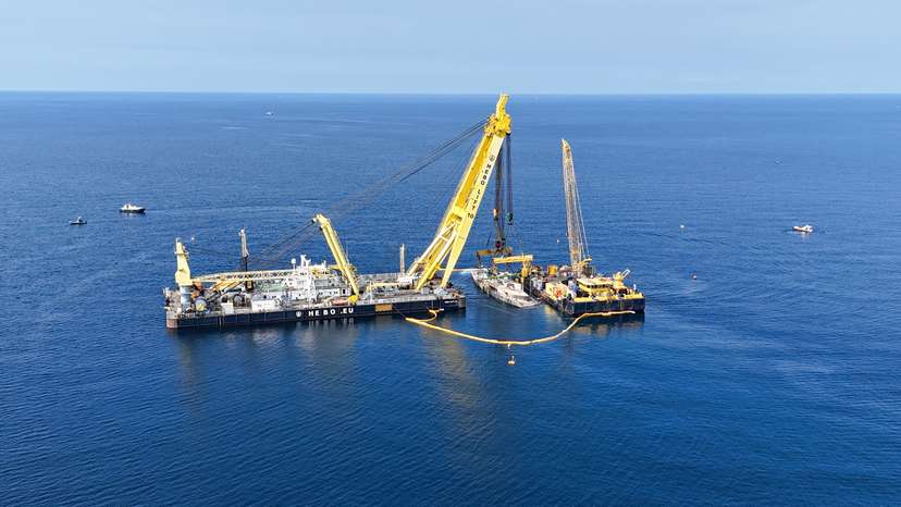 Recovery of Mike Lynch's sunken yacht 'Bayesian' from Sicilian waters