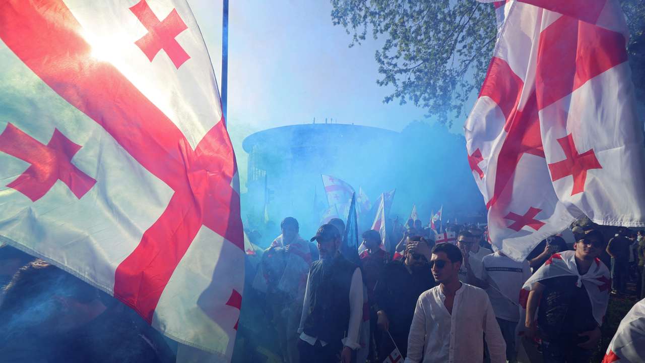 A pro-government rally in support of a bill on "foreign agents" in Tbilisi