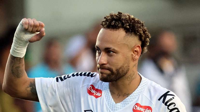 Neymar exhibition in São Paulo retraces the rise of a global football icon