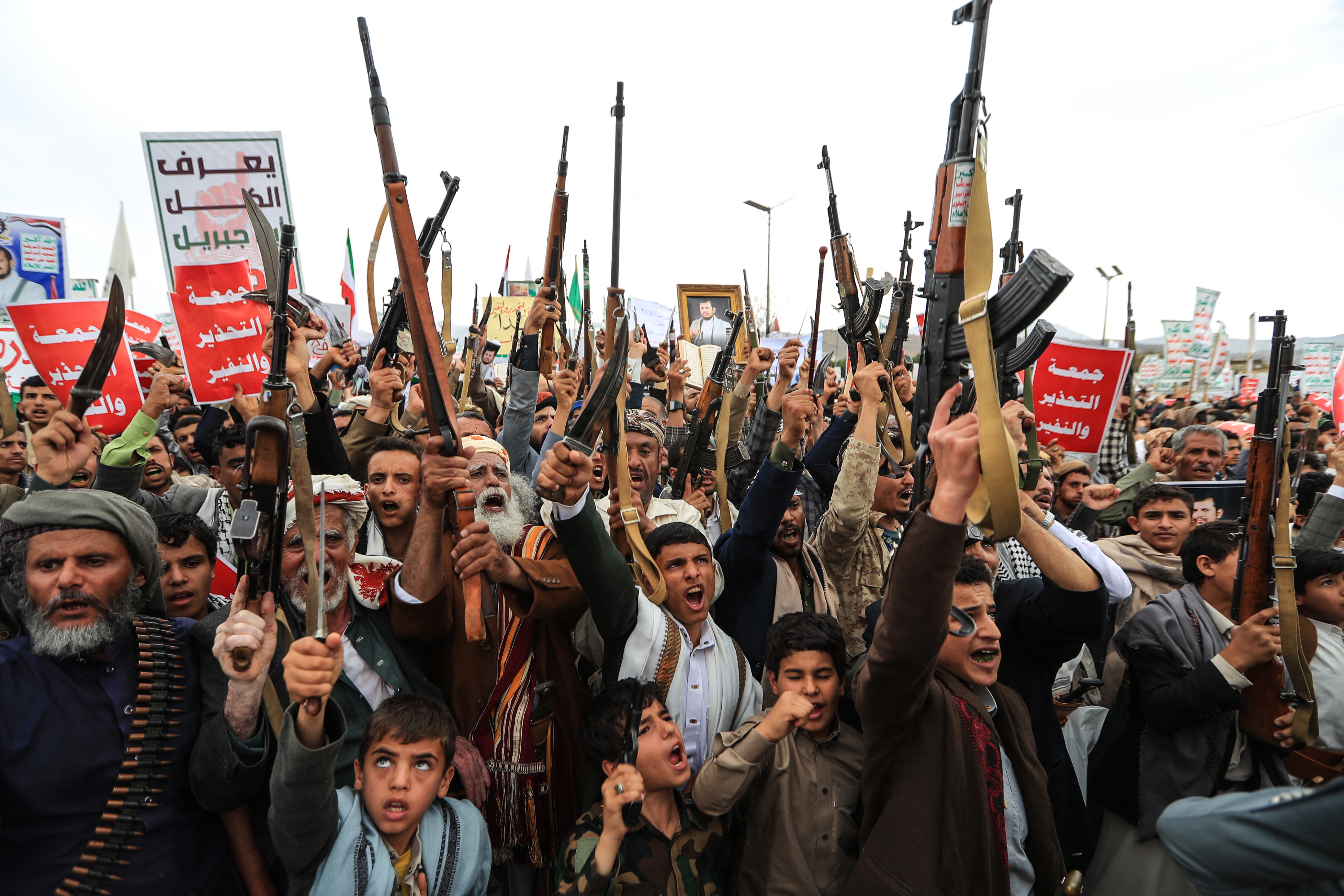 Yemen Rebels Declare Embargo