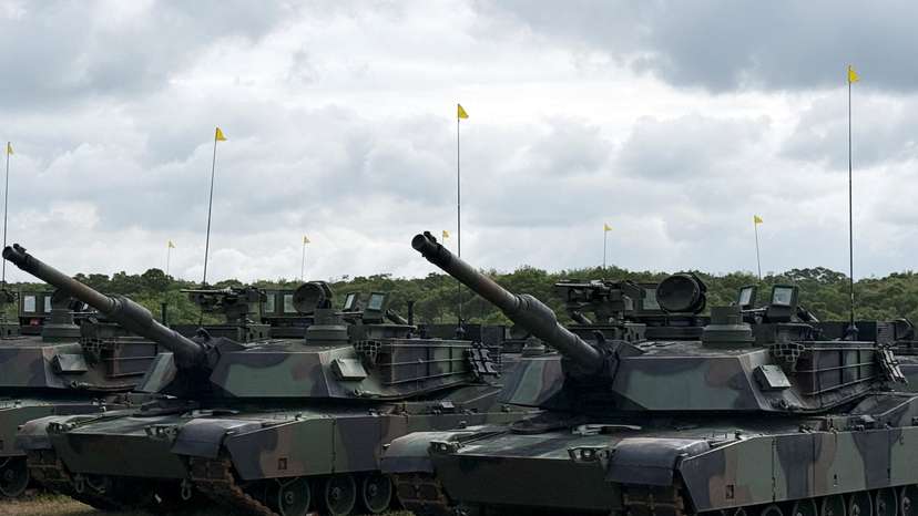 Commissioning ceremony for Taiwan's first battalion of M1A2T Abrams tanks in Hsinchu