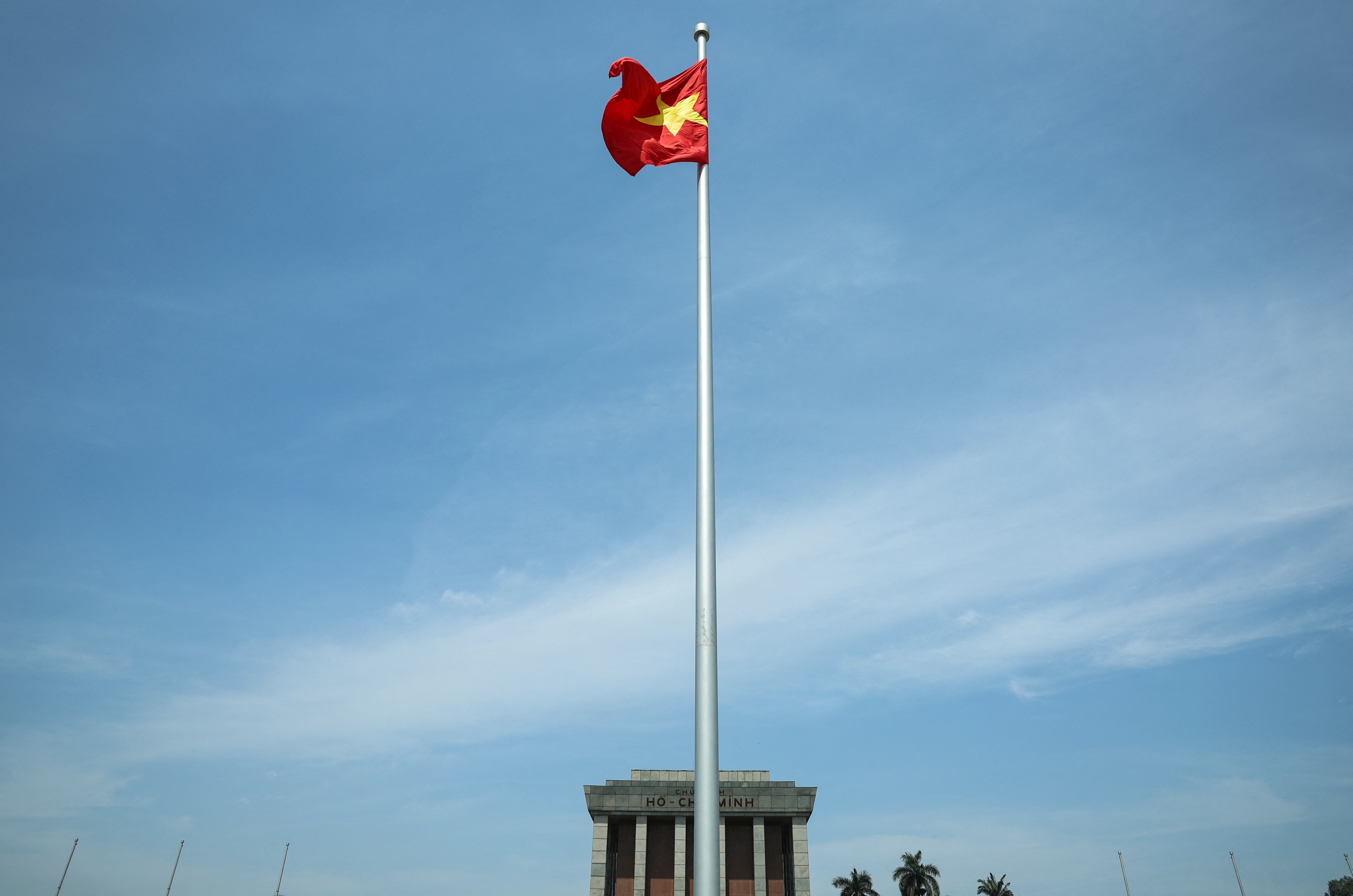 Chinese President Xi Jinping visits Vietnam