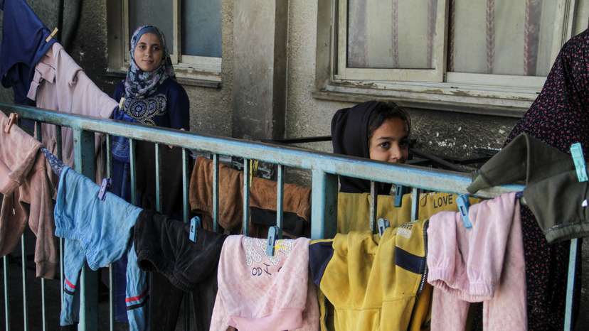Displaced Palestinians shelter at an UNRWA school in Jabalia refugee camp in the northern Gaza Strip