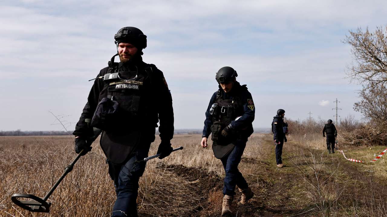 FILE PHOTO: Before power is restored, deminers must make Ukraine's war repairs safe