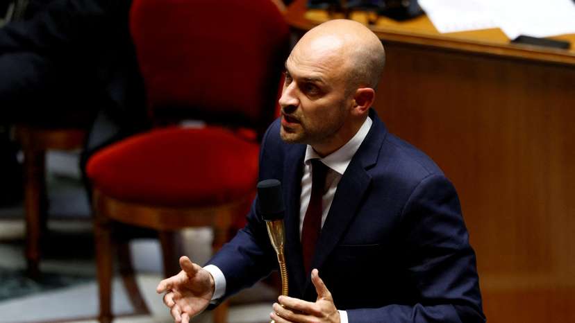 Questions to the government session at the National Assembly in Paris