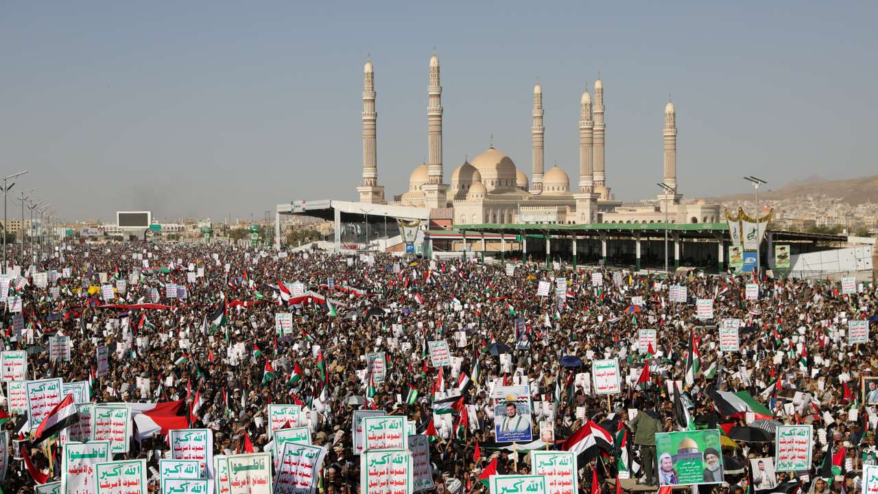 Houthi supporters rally after US, Britain carry out strikes against Houthis