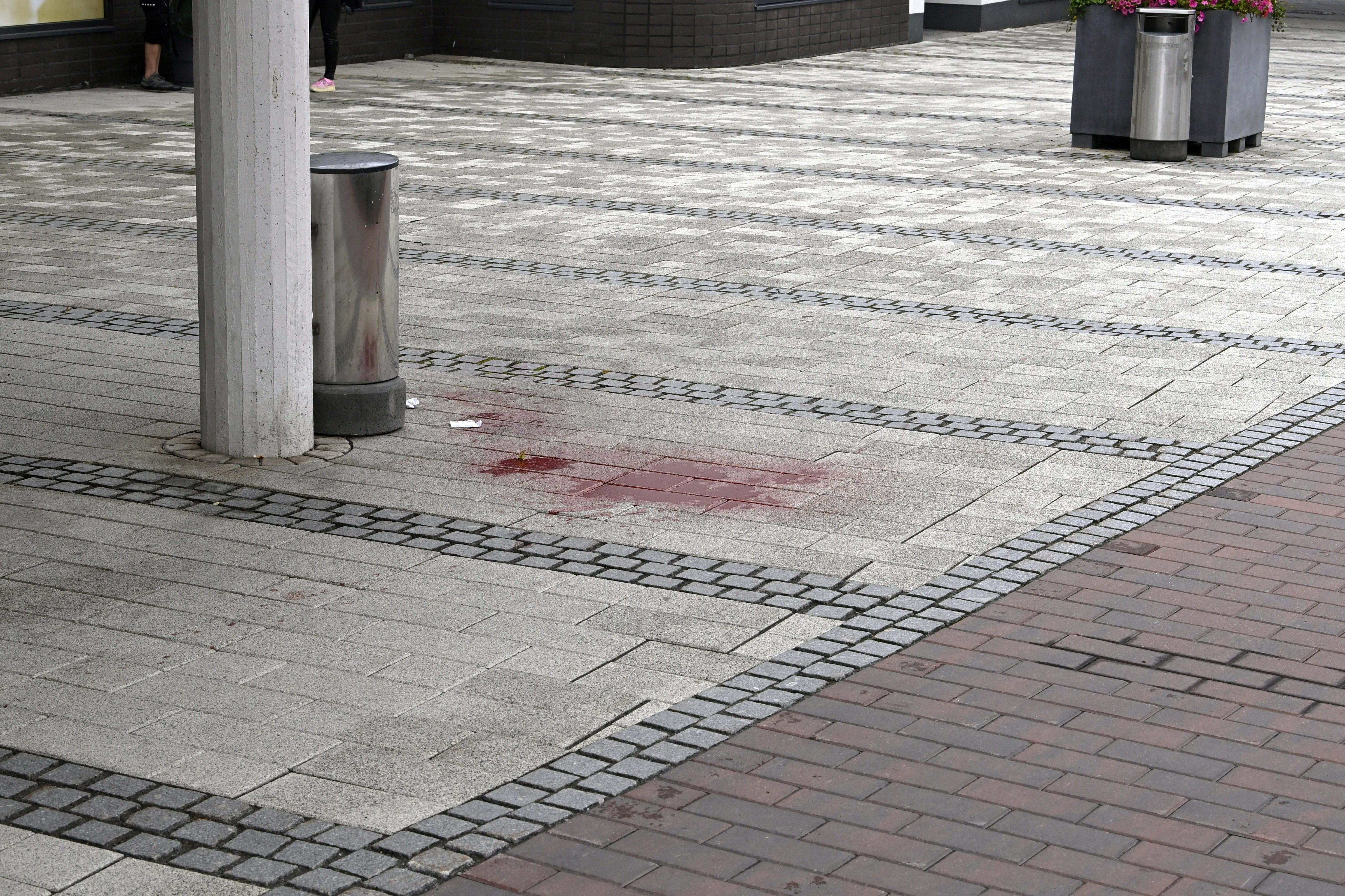 Stabbing outside the Ratina shopping centre, in Tampere