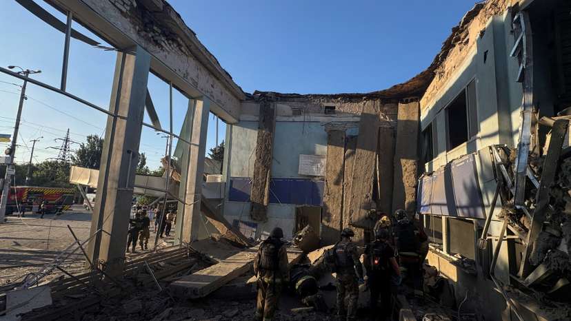 Aftermath of a Russian air strike in Zaporizhzhia