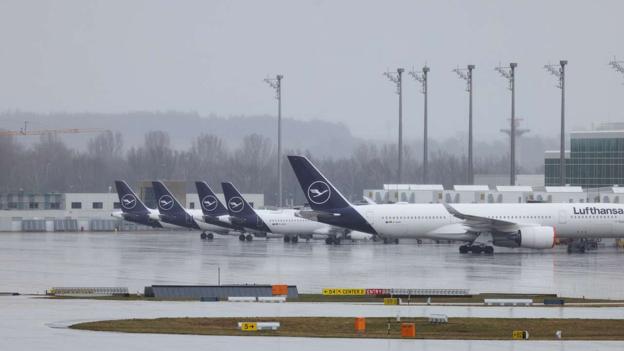 FILE PHOTO: Strike called by the German trade union Verdi in Munich