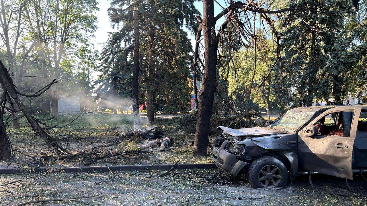 Aftermath of a Russian missile strike in Vilniansk