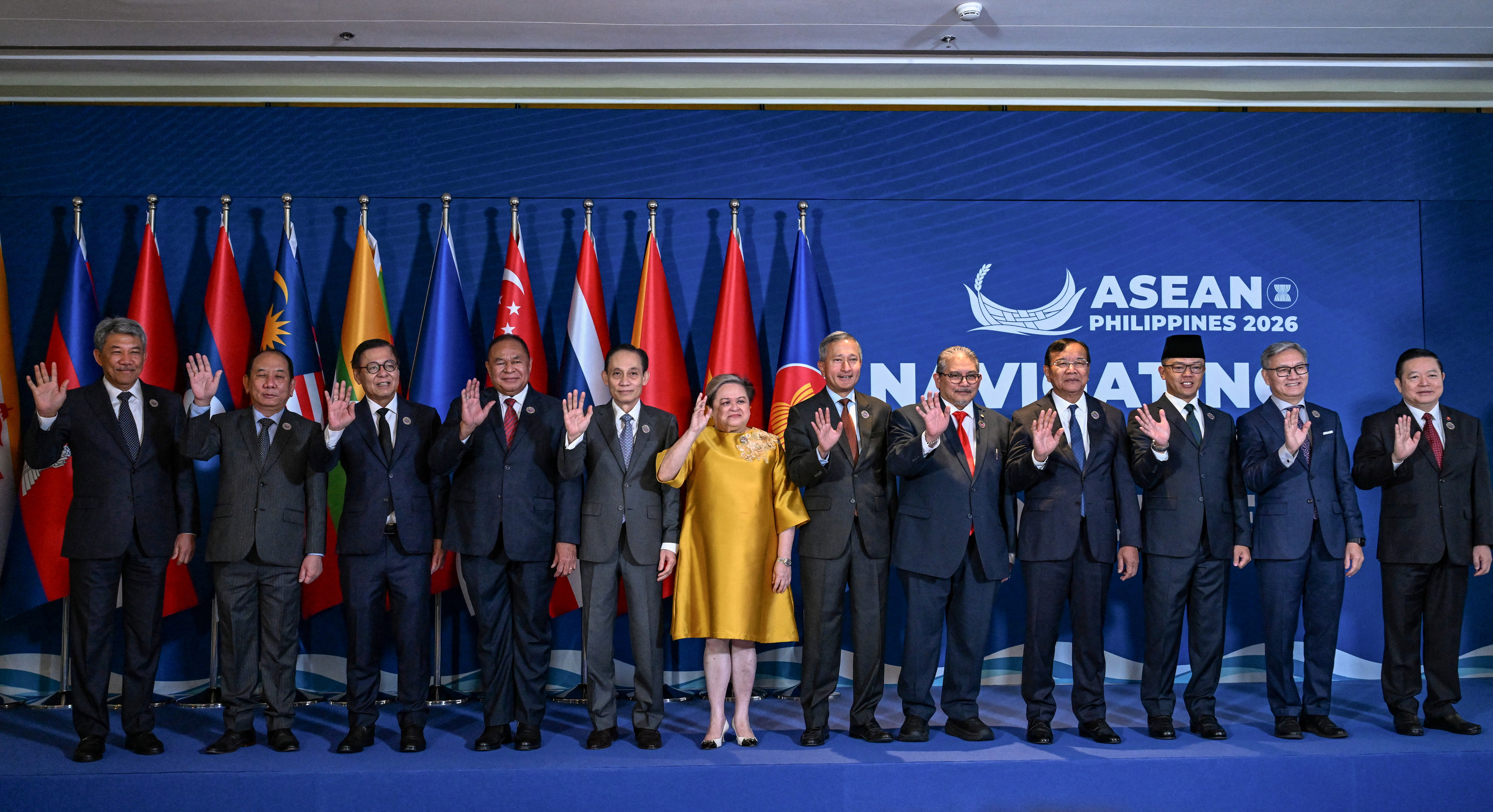 Philippines hosts ASEAN foreign minister retreat