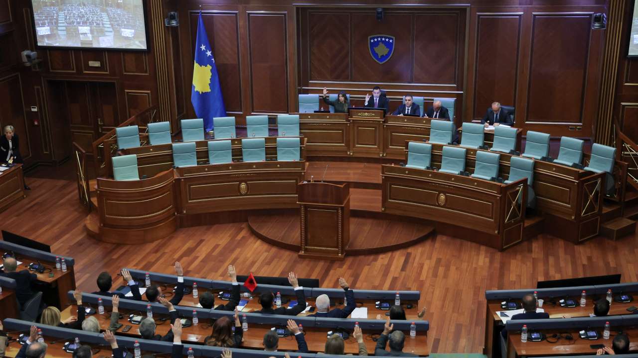Kosovo's ruling party fails to form government