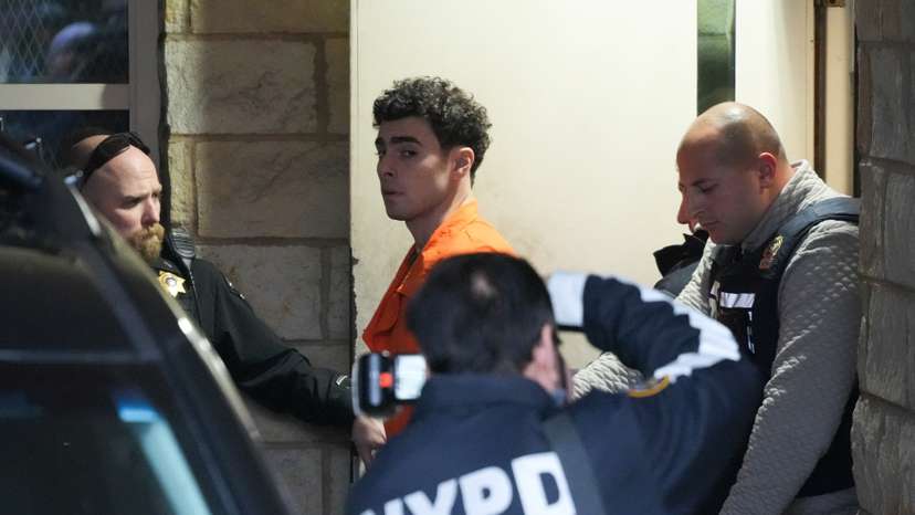 Suspect in UnitedHealth killing appears in Pennsylvania court