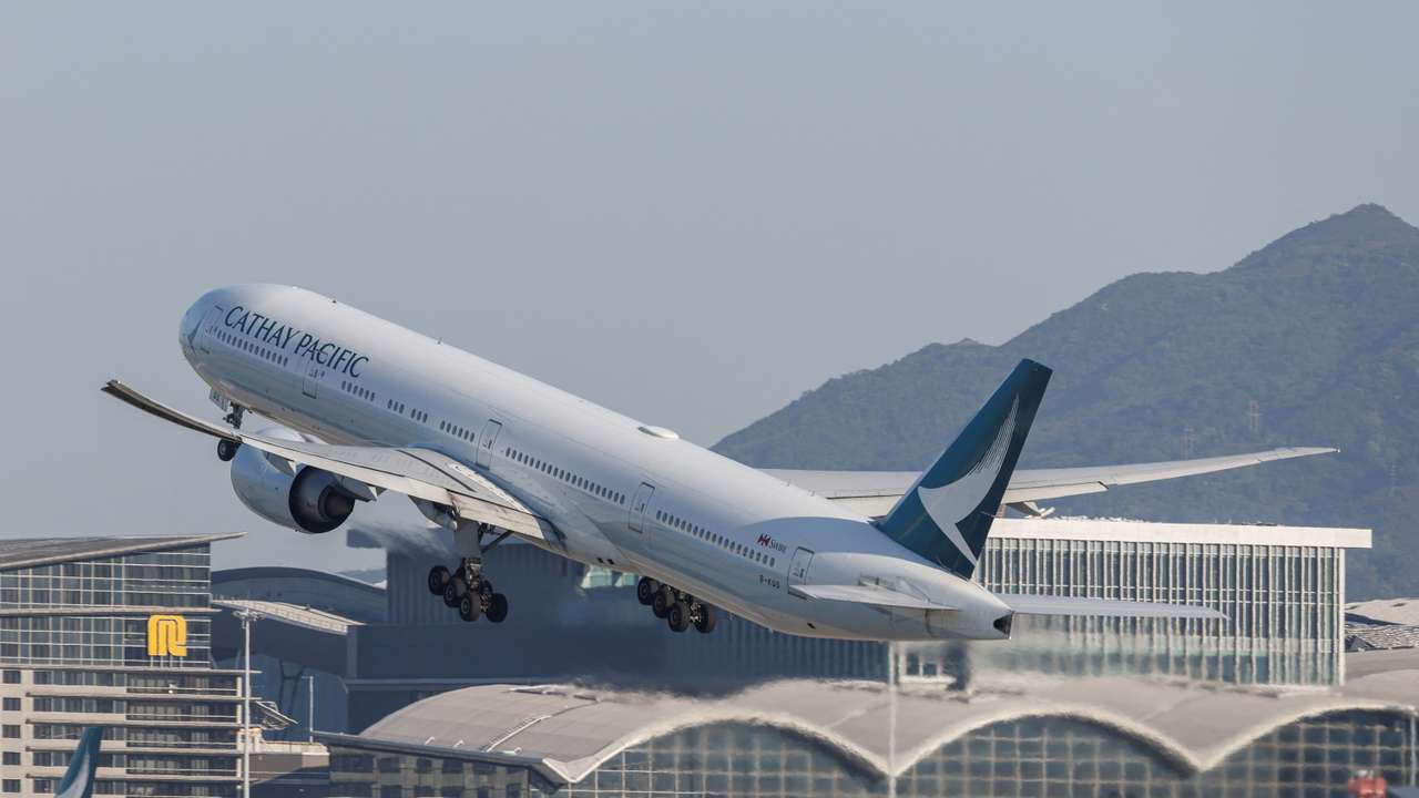 Hong Kong International Airport launches its third runway