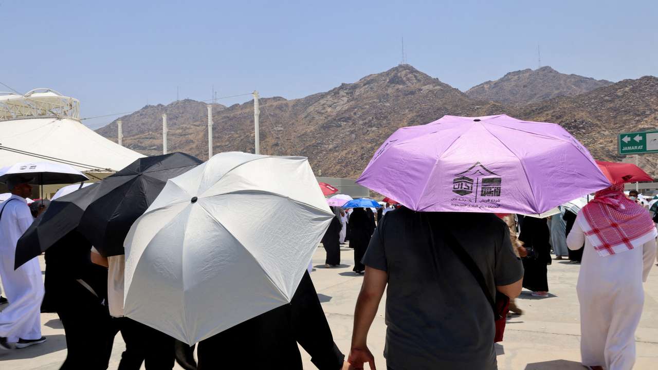Annual haj pilgrimage in Mina