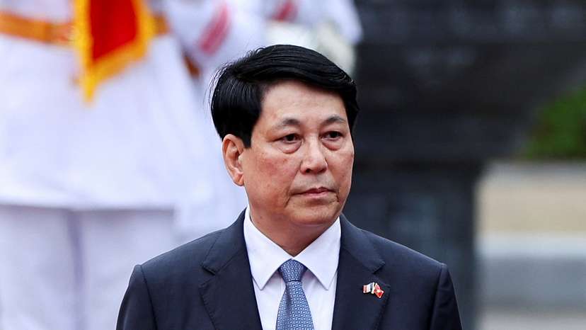 French President Macron visits Vietnam