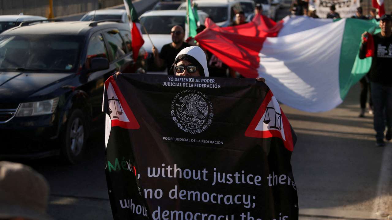 Mexican judiciary employees block border crossing in protest of judicial overhaul, in Ciudad Juarez