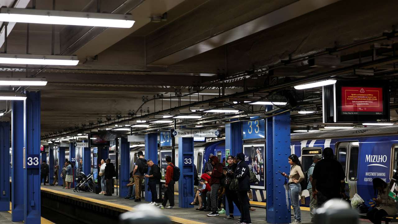 New Jersey Transit workers strike in New Jersey