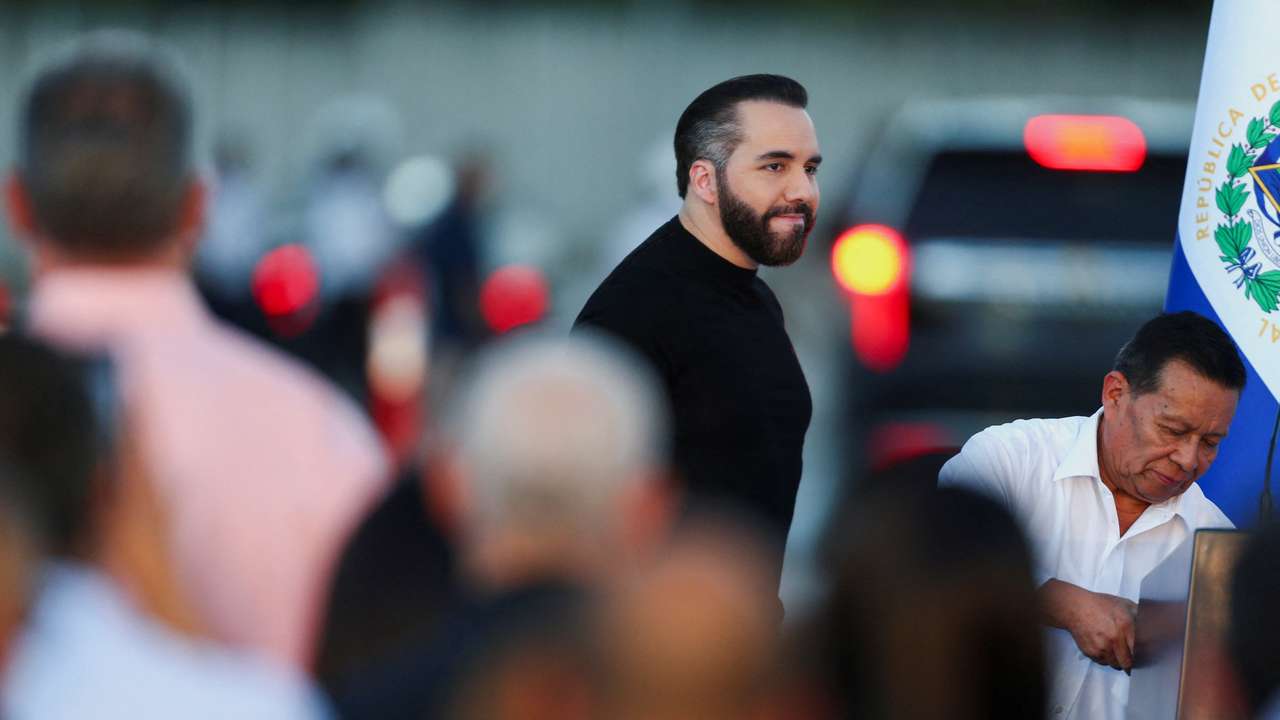 Ceremony for the construction of Sky City in San Luis Talpa