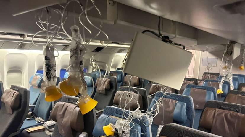 The interior of Singapore Airline flight SQ321 is pictured after an emergency landing at Bangkok's Suvarnabhumi International Airport