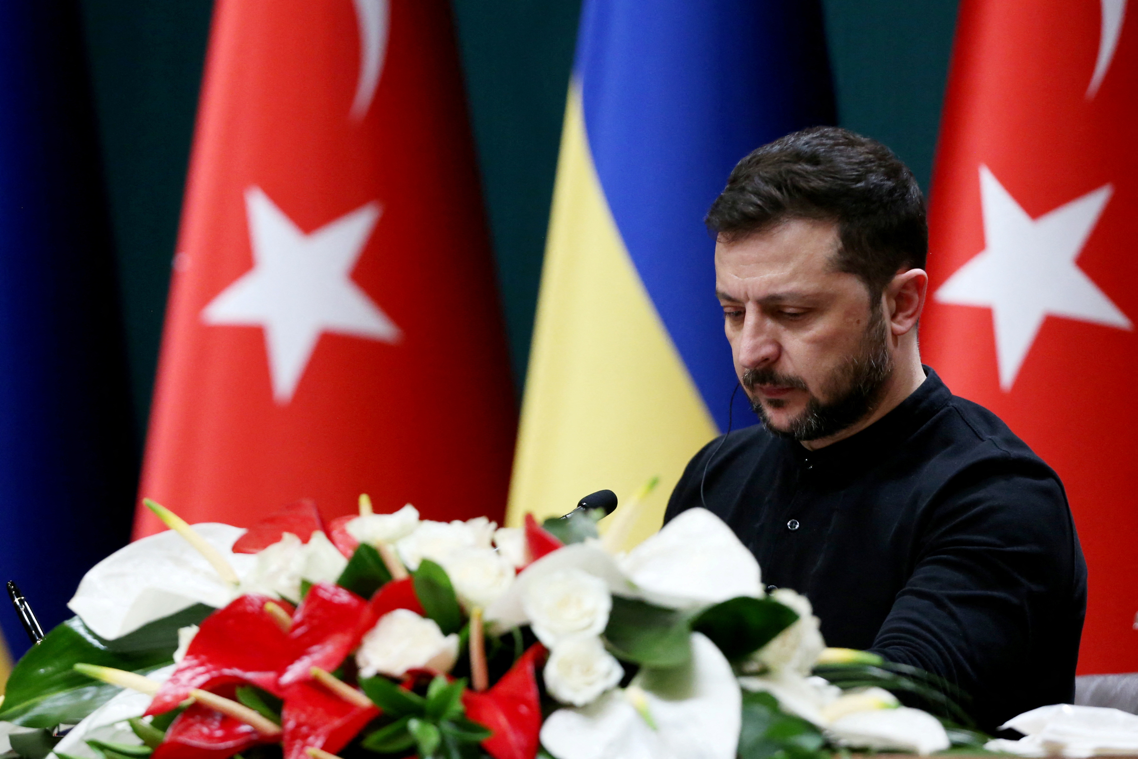 Ukrainian President Volodymyr Zelenskiy visits Turkey
