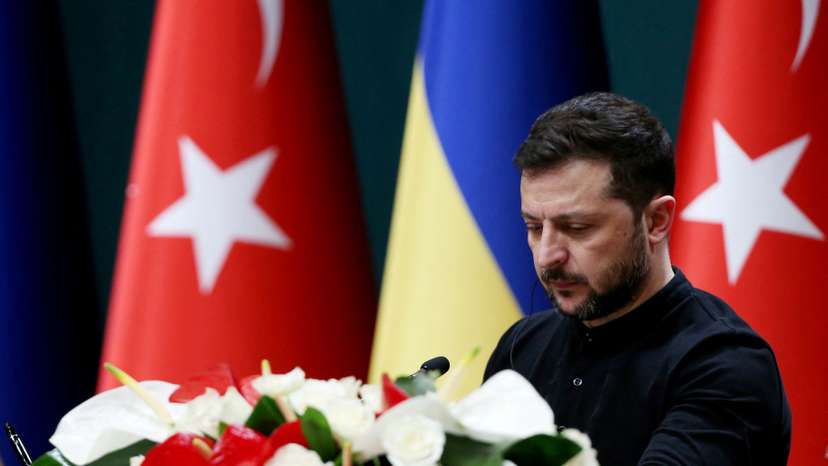 Ukrainian President Volodymyr Zelenskiy visits Turkey