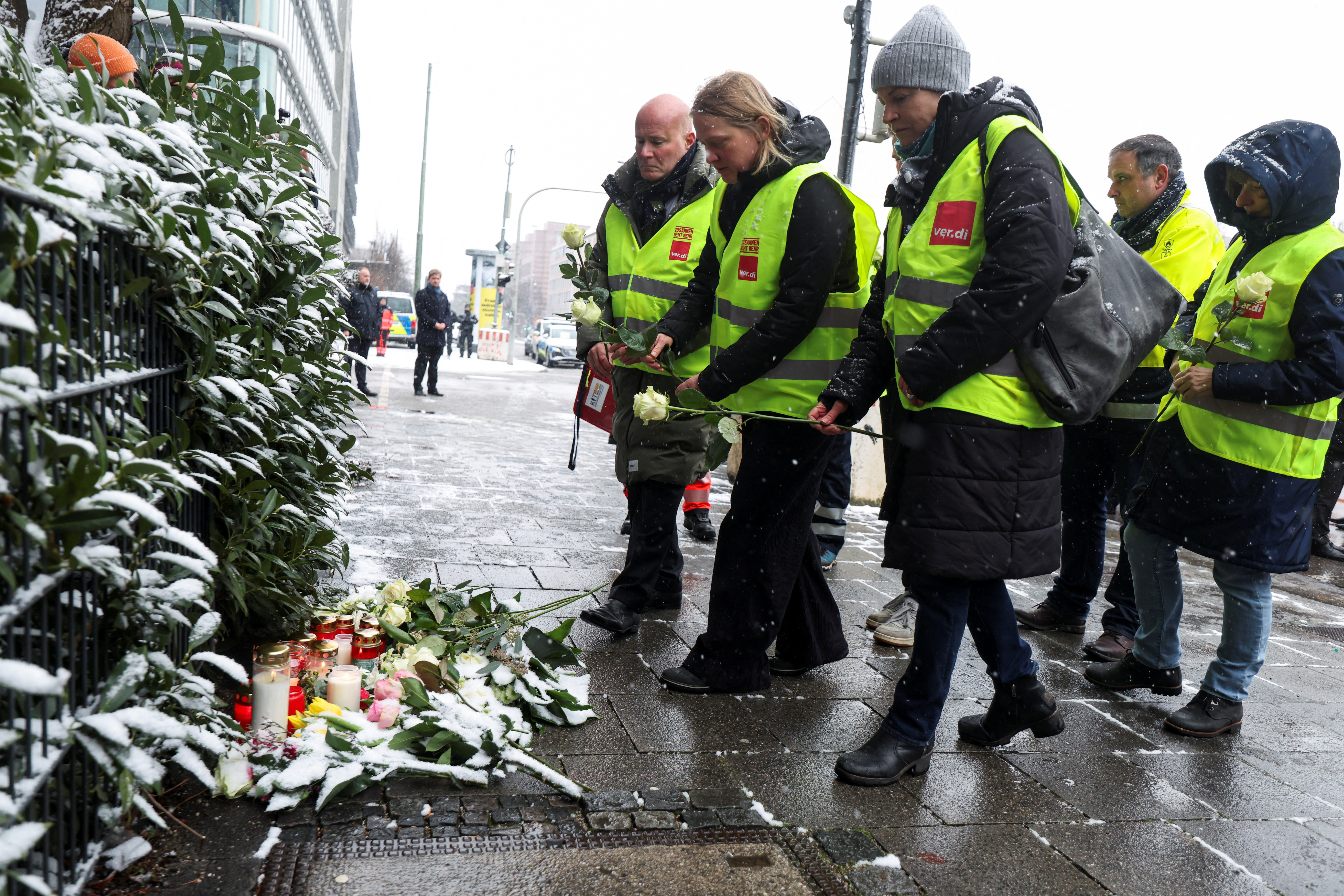 Bavarian premier Soeder and President Steinmeier at silent commemoration