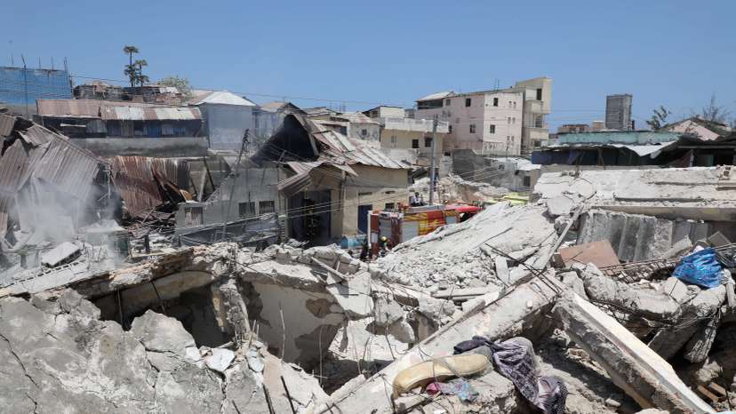 Bomb blast near president's residence in Somalia