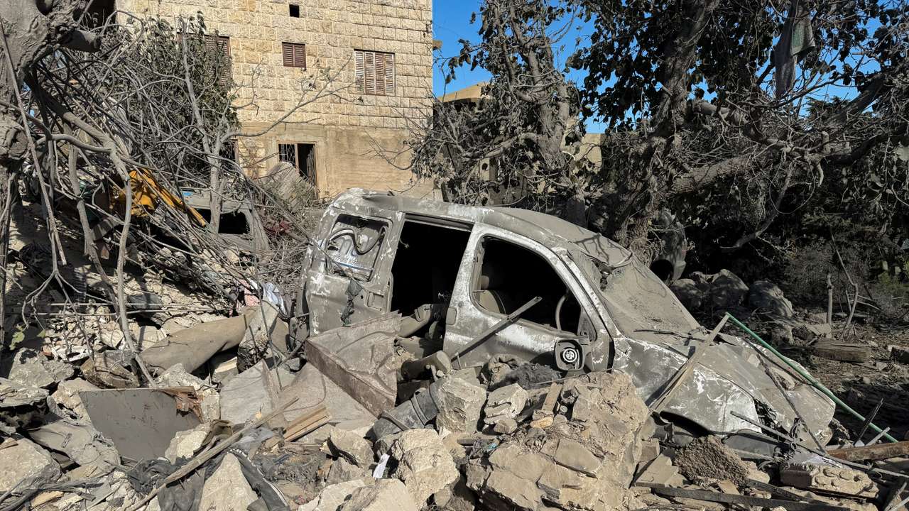 Aftermath of an Israeli air strike in Aitou