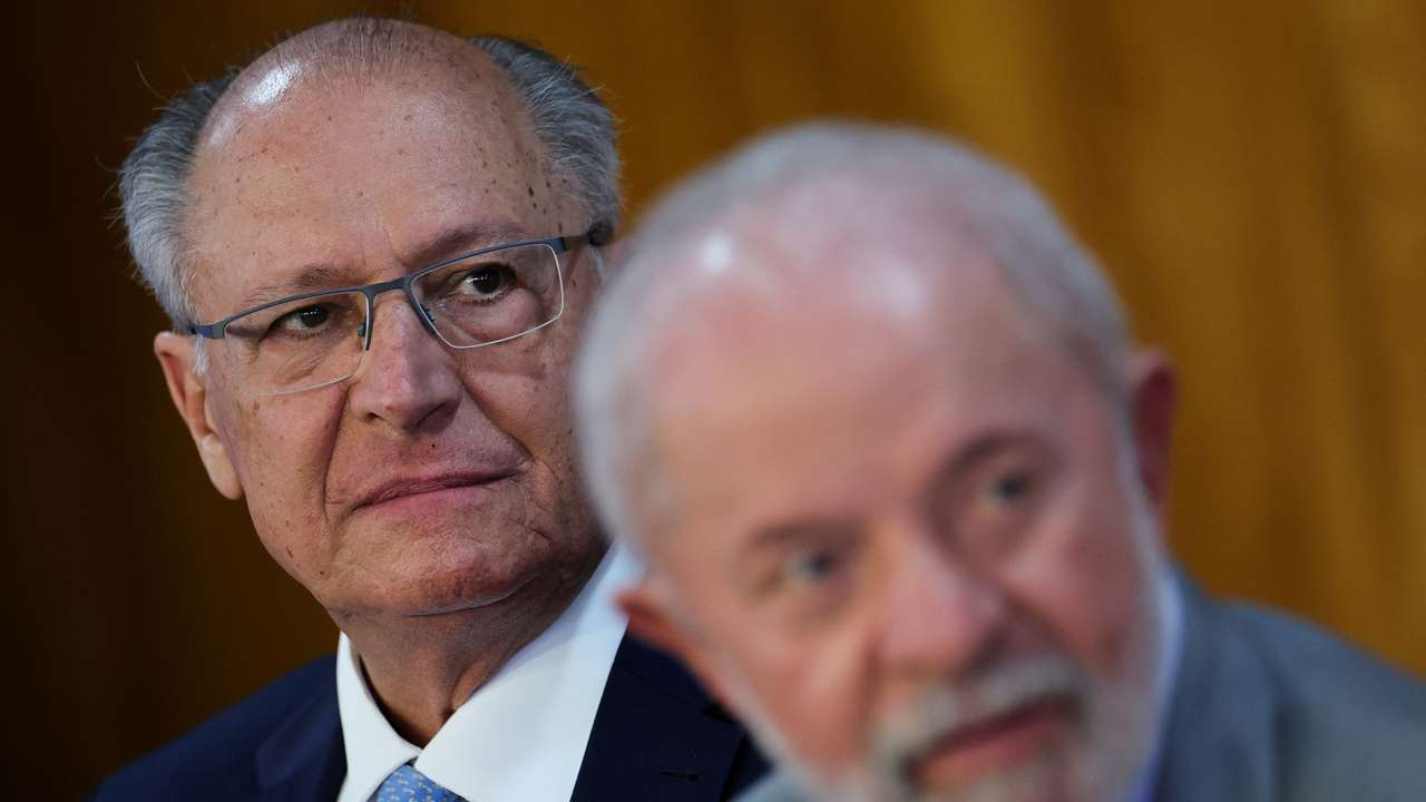 Brazil's Vice President Geraldo Alckmin and Brazil's President Luiz Inacio Lula da Silva attend a ceremony at the Planalto Palace, in Brasilia