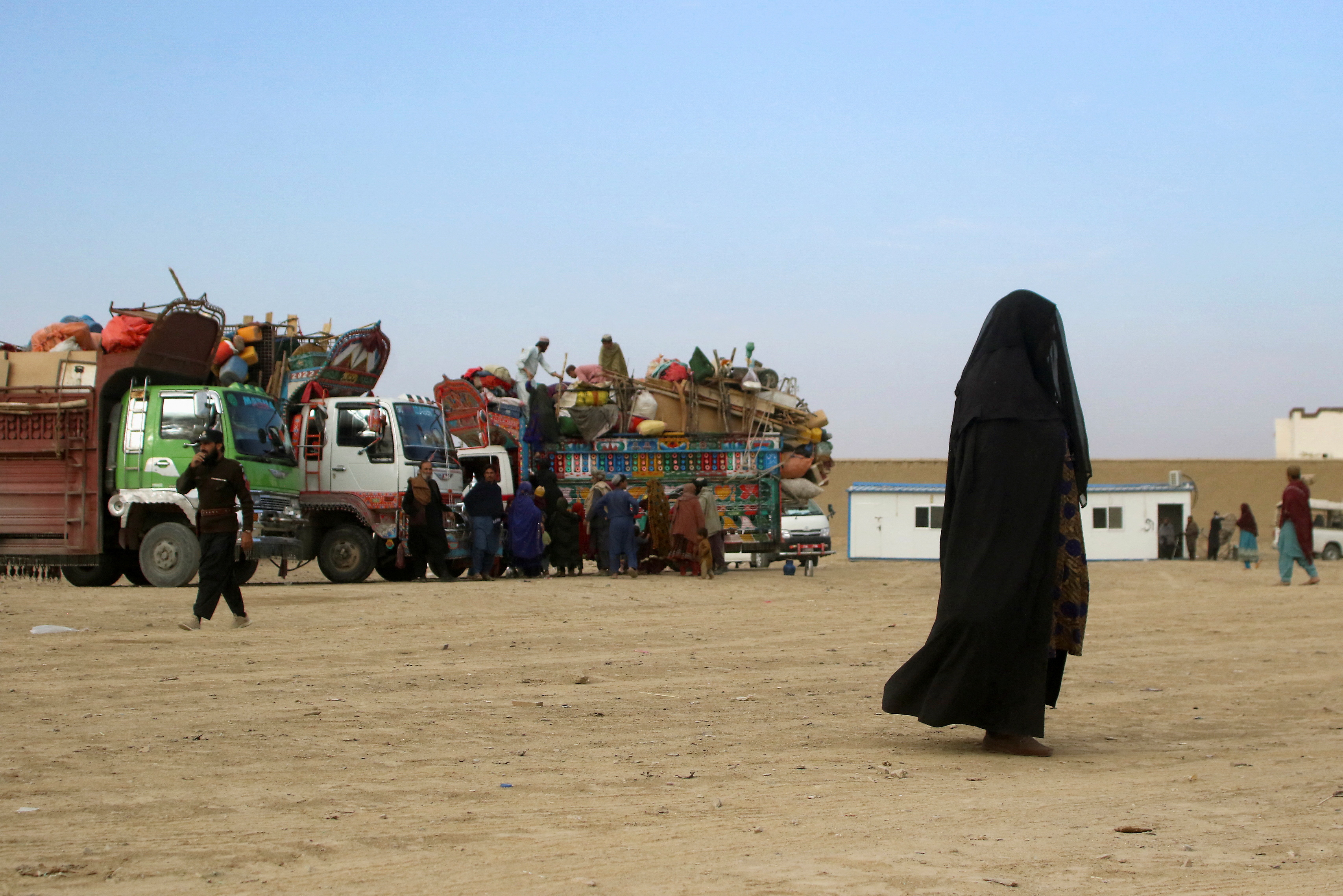Afghan nationals in Pakistan head back to Afghanistan, at the Chaman Border Crossing