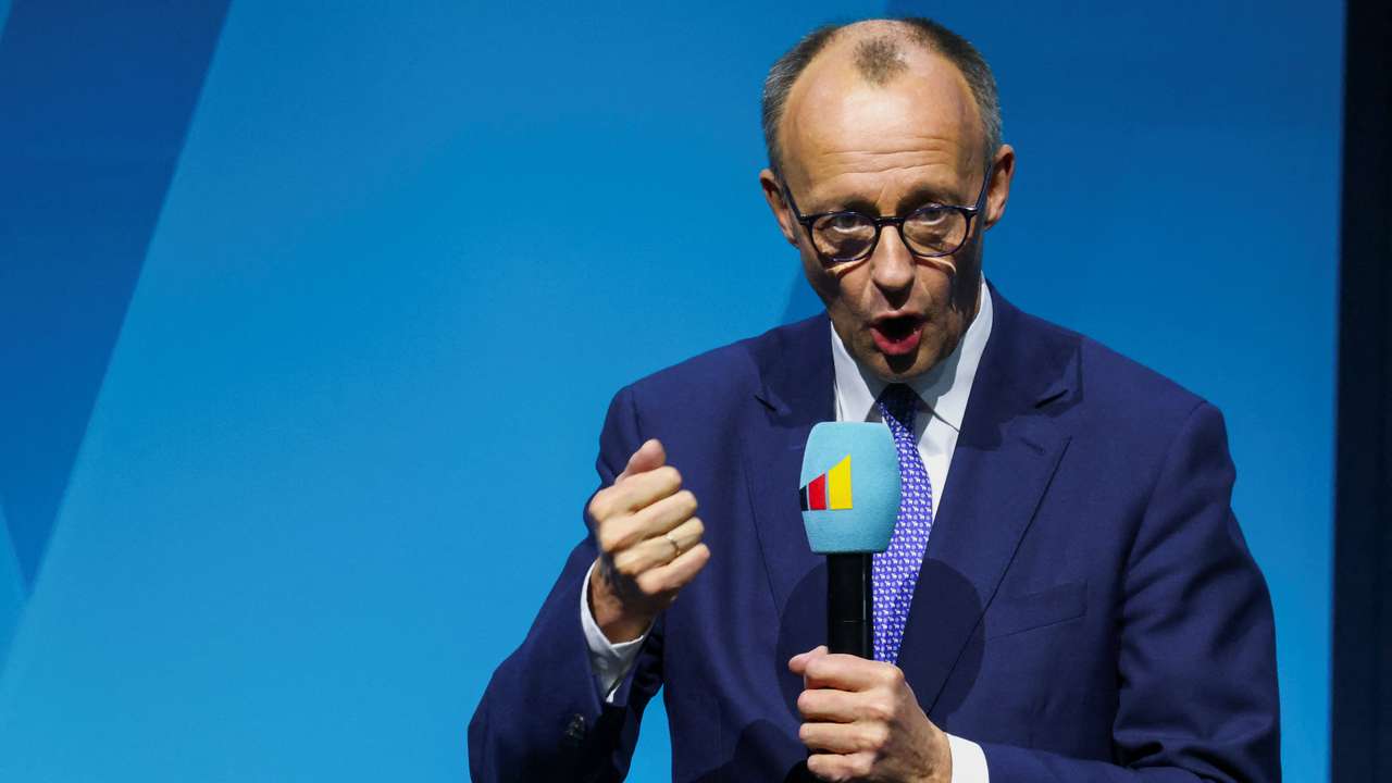 German opposition leader Merz campaigns