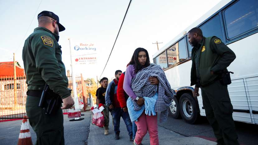 Cartel violence in Mexico is driving unprecedented migration of families to the US